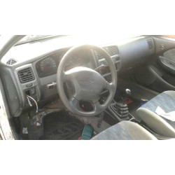 nissan almera (n15) del año 1999