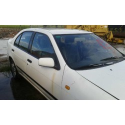 nissan almera (n15) del año 1999