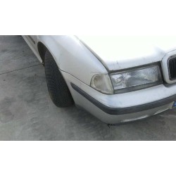 skoda octavia berlina (1u2) del año 2000