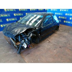 peugeot 206 berlina del año 2002