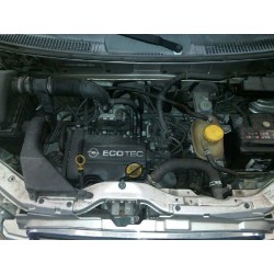 opel agila del año 2002