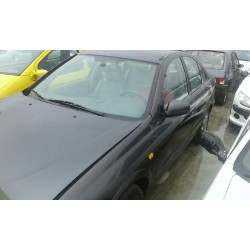 nissan almera (n16/e) del año 2001