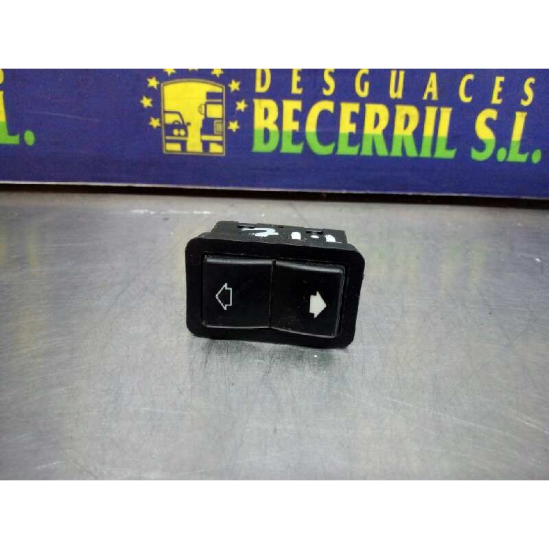 Recambio de mando elevalunas trasero izquierdo para bmw serie 5 berlina (e39) 523i referencia OEM IAM 61318368974 Recambio de mando elevalunas trasero izquierdo para bmw serie 5 berlina (e39) 523i referencia OEM IAM 61318368974