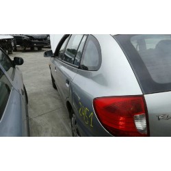 kia rio del año 2003
