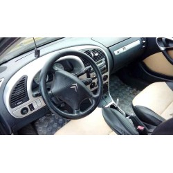citroen xsara berlina del año 2003