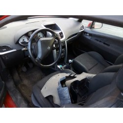 peugeot 207 del año 2006