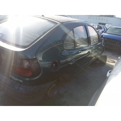 renault megane i berlina hatchback (ba0) del año 1997