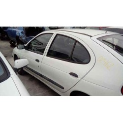 renault megane i fase 2 berlina (ba0) del año 2001