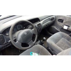 renault megane i fase 2 berlina (ba0) del año 2001