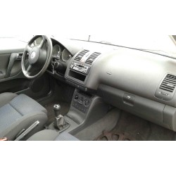 volkswagen polo berlina (6n2) del año 2001