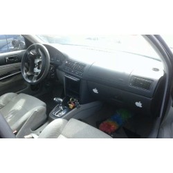 volkswagen golf iv berlina (1j1) del año 2006