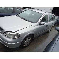 opel astra g caravan del año 2000