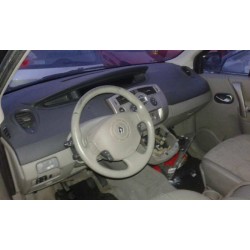 renault scenic ii del año 2003