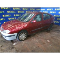 renault megane i fase 2 berlina (ba0) del año 2000