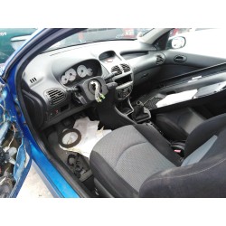 peugeot 206 berlina del año 2004