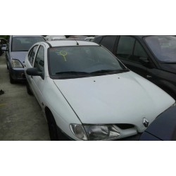 renault megane i berlina hatchback (ba0) del año 1996