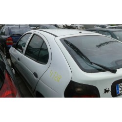 renault megane i berlina hatchback (ba0) del año 1996