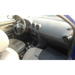 seat ibiza (6l1) del año 2003