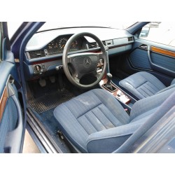 mercedes clase e (w124) berlina del año 1993