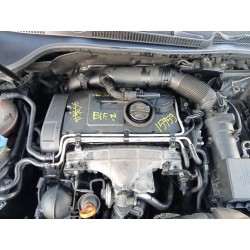 volkswagen golf v berlina (1k1) del año 2006