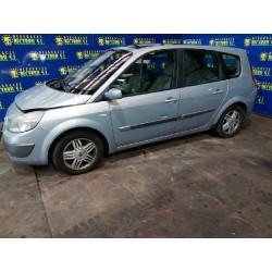 renault scenic ii del año 2004