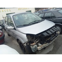 renault scenic ii del año 2008