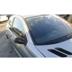peugeot 206 berlina del año 2004
