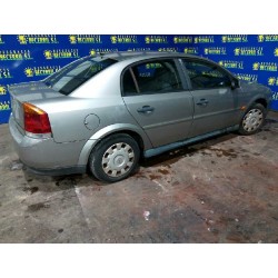 opel vectra c berlina del año 2003