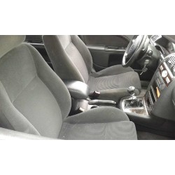ford mondeo berlina (ge) del año 1950