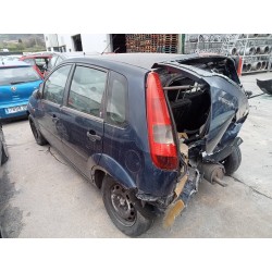 ford fiesta (cbk) del año 2004