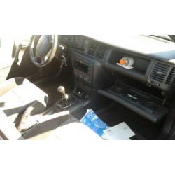 opel vectra b berlina del año 1998