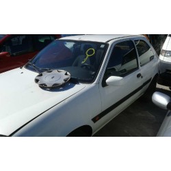 ford fiesta berlina (dx) del año 2001