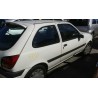 ford fiesta berlina (dx) del año 2001