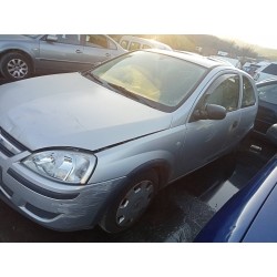 opel corsa c del año 2004