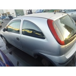 opel corsa c del año 2004