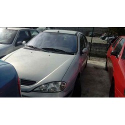 renault megane i fase 2 classic (la..) del año 2001