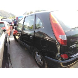 nissan almera tino (v10m) del año 2004