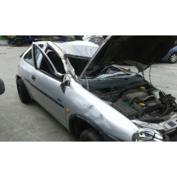 opel corsa b del año 1998