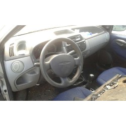 fiat punto berlina (188) del año 2001