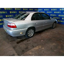 opel omega b del año 2000