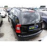 kia carens (un) del año 2010
