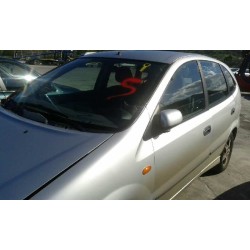 nissan almera tino (v10m) del año 2004
