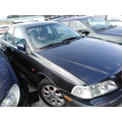 volvo s40 berlina del año 1999