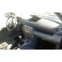 mazda 2 berlina (dy) del año 2004