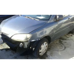 mazda 2 berlina (dy) del año 2004