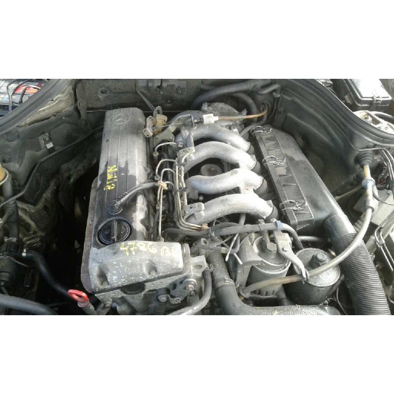 mercedes clase e (w124) berlina del año 1990