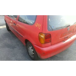 volkswagen polo berlina (6n1) del año 1995