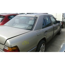 mercedes clase e (w124) berlina del año 1990