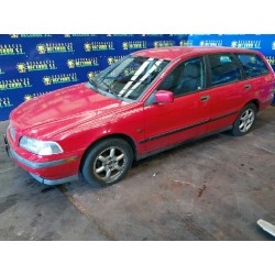 volvo v40 familiar del año 1996