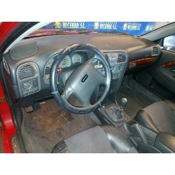 volvo v40 familiar del año 1996